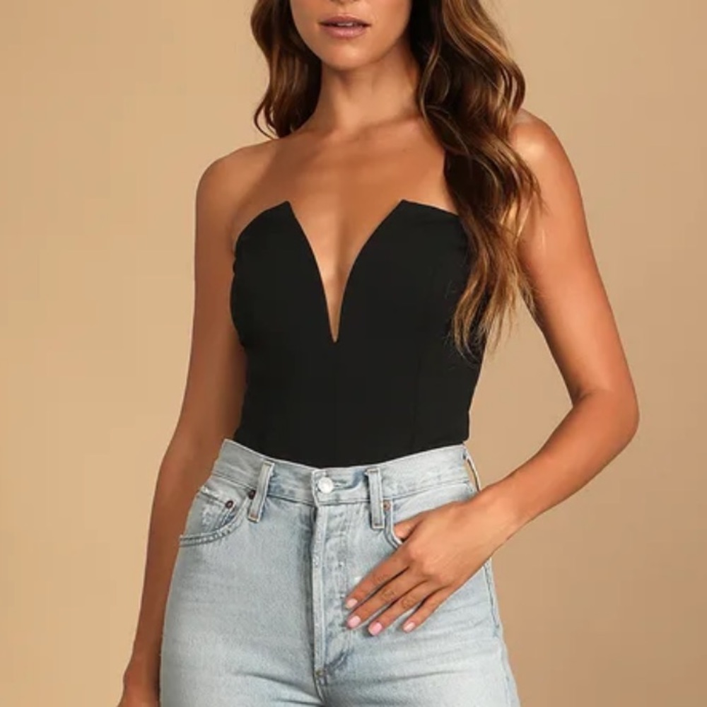 Black Notched Strapless Bodysuit, Lulus S. Never worn, tags attached